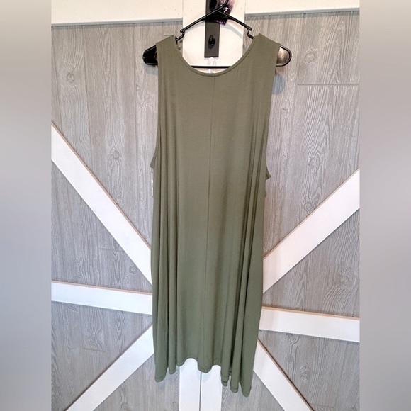 351. NWT Caslon sleeveless swing dress pockets sleeveless Olive 2x - Picture 2 of 2